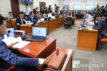 행안위, 여야 공방 끝에 ‘정부조직법 개정안’ 심사소위 회부