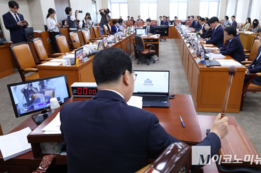 산업부 국감, ‘한미 원전 합의문 공개’ 공방...합의문 공개 의결은 불발