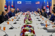 李대통령, 트럼프에 “핵잠수함, 연료 공급” 요청