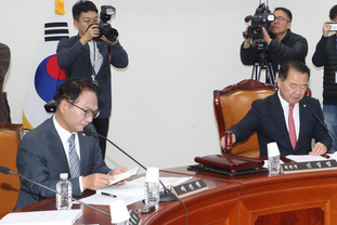 「M포토」 정보위, 경찰청 국정감사 개시