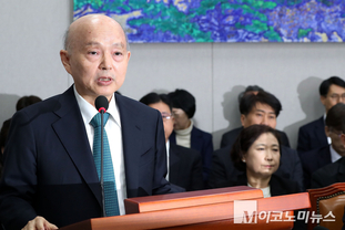 「M포토」 국회 운영위 출석한 안창호 국가인권위원장