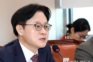 「M포토」 질의에 답하는 김정관 산업통상부 장관