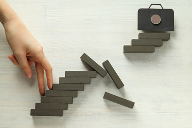 창업은 타이밍이 아니라 체력이다