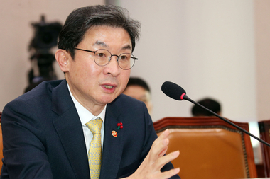 중동 리스크에 철강 ‘직격탄’…금융권, 80조+α 지원 총동원