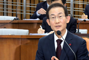 「M포토」 인사청문회서 질의에 답하는 김호철 감사원장 후보자