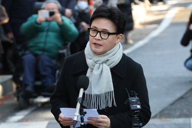 국힘 윤리위, ‘당원게시판 사태’ 한동훈 전 대표 제명 결정