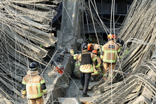 광주대표도서관 현장 붕괴로 1명 사망 3명 매몰...李대통령 “신속 대응” 주문