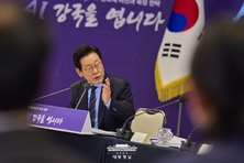 李 대통령 지지율 55···통일교 의혹 "특검 도입해야" 62