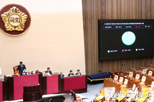 ‘허위조작정보근절법’ 국회 통과...손해액의 ‘최대 5배’ 배상