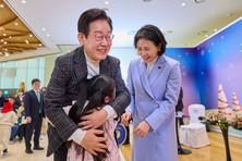 李대통령 지지율 59...민주 41 국힘 20