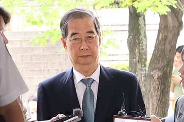 ‘내란 우두머리 방조 혐의’ 한덕수 전 총리, ‘징역 23년’ 선고