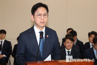 「M포토」 과방위 출석한 배경훈 부총리