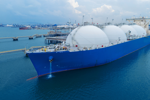 [이슈] 중동 리스크에 흔들리는 LNG 시장...‘수급 안정’에도 가격 불안 커진다