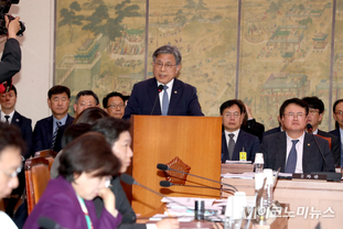 「M포토」 추경안 통과에 인사말하는 허민 국가유산청장