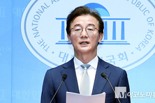 민주 전재수, "해양수도 부산 완성" 출사표... 본격 행보 돌입