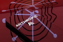 막강한 AI ‘미토스’, 난공불락 보안 체계 새 국면 맞나