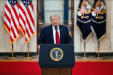 트럼프, 2차 종전 협상 앞두고 이란에 ‘으름장’