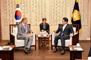 정의화 의장, 핵 감축을 위한 네트워크 관계자 접견